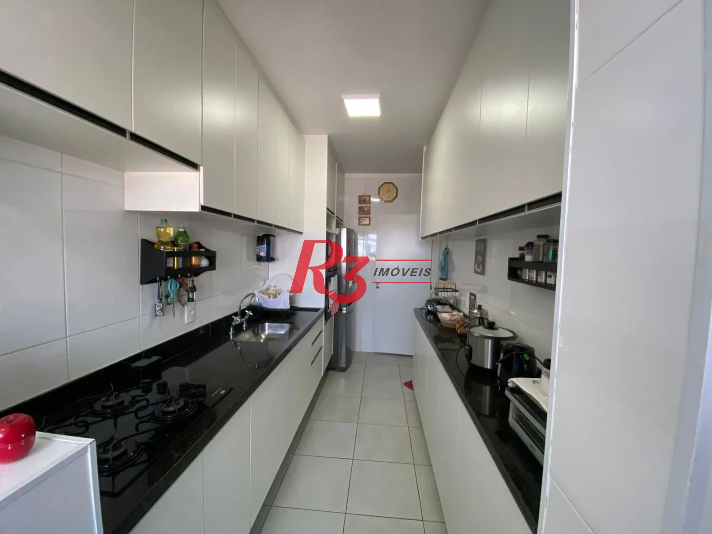 Apartamento com 2 dormitórios à venda, 72 m² por R$ 795.000,00 - Embaré - Santos/SP