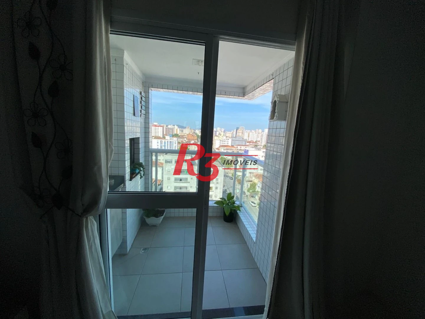 Apartamento com 2 dormitórios à venda, 72 m² por R$ 795.000,00 - Embaré - Santos/SP
