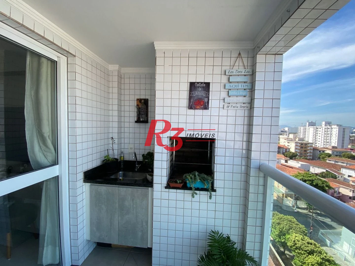 Apartamento com 2 dormitórios à venda, 72 m² por R$ 795.000,00 - Embaré - Santos/SP