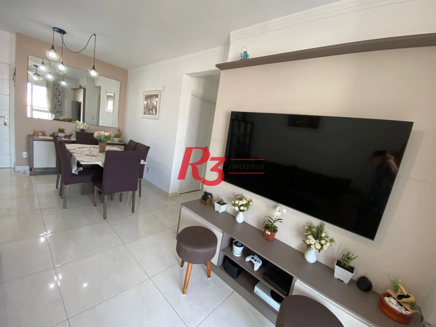 Apartamento com 2 dormitórios à venda, 72 m² por R$ 795.000,00 - Embaré - Santos/SP