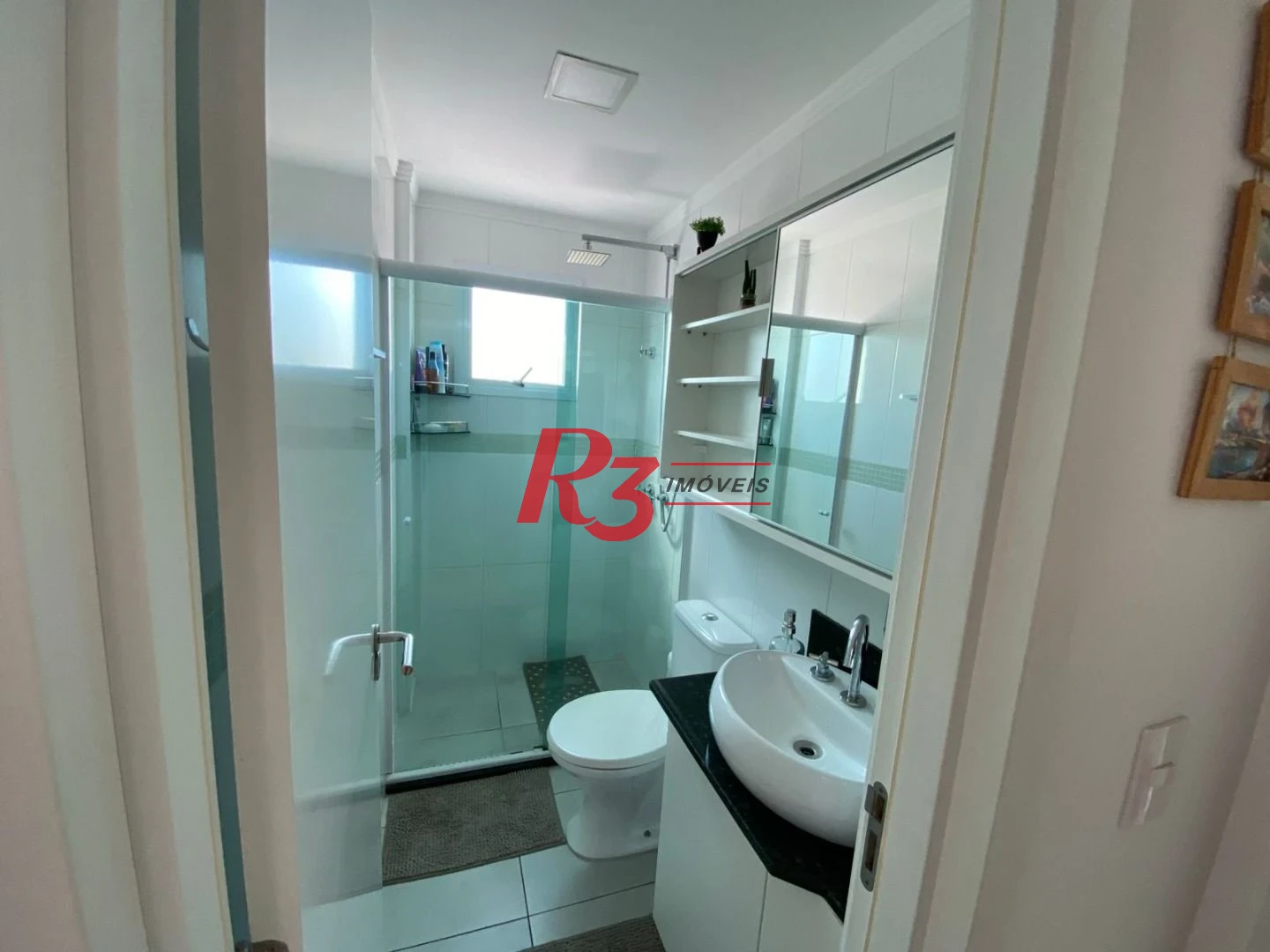 Apartamento com 2 dormitórios à venda, 72 m² por R$ 795.000,00 - Embaré - Santos/SP