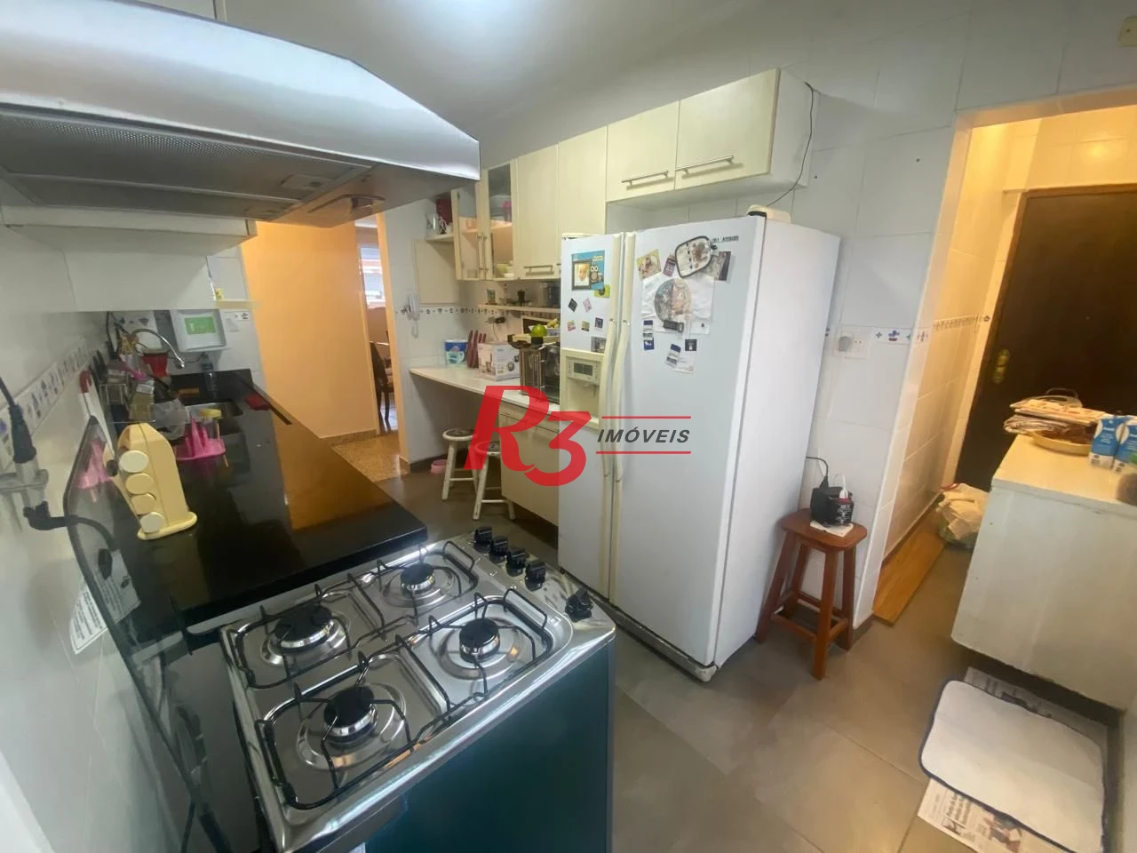 Apartamento com 2 dormitórios à venda, 98 m² por R$ 580.000,00 - Gonzaga - Santos/SP