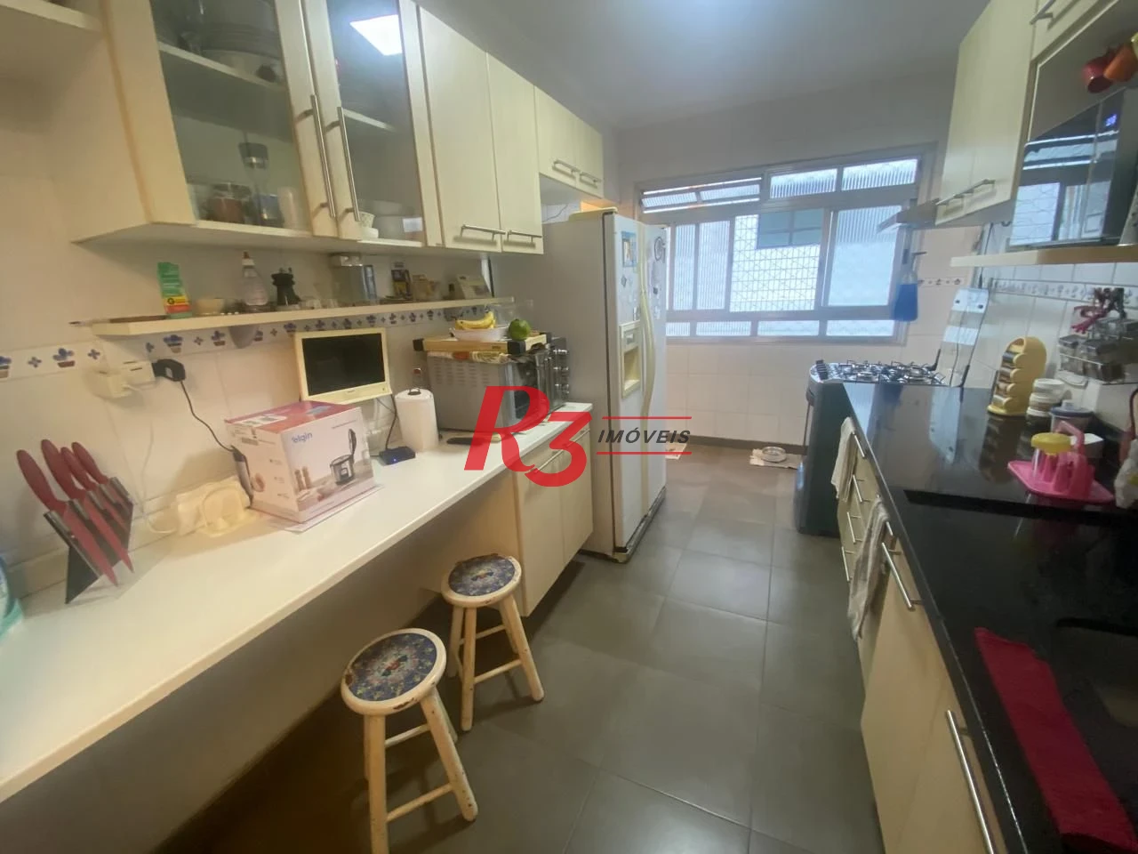 Apartamento com 2 dormitórios à venda, 98 m² por R$ 580.000,00 - Gonzaga - Santos/SP
