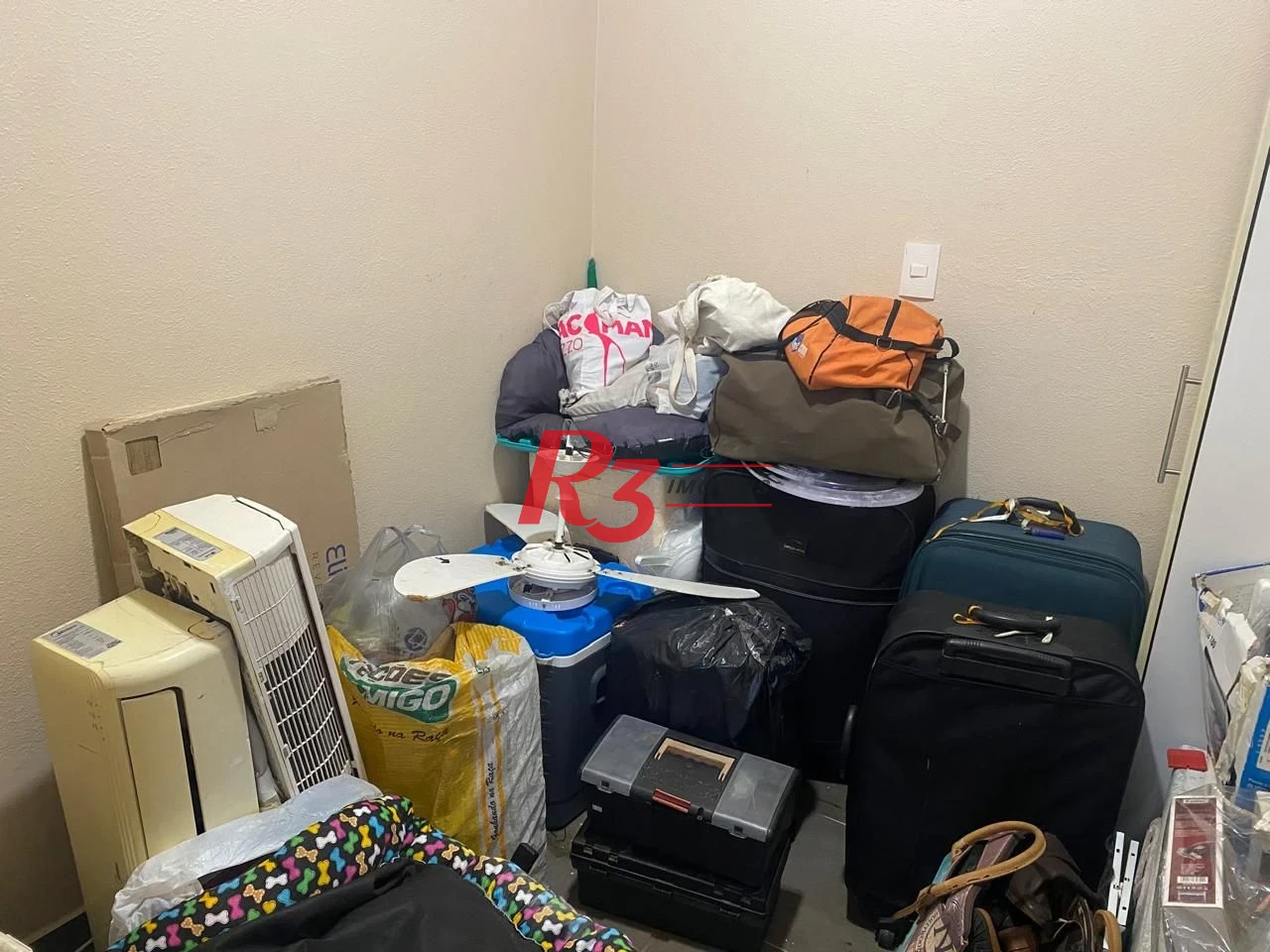 Apartamento com 2 dormitórios à venda, 98 m² por R$ 580.000,00 - Gonzaga - Santos/SP