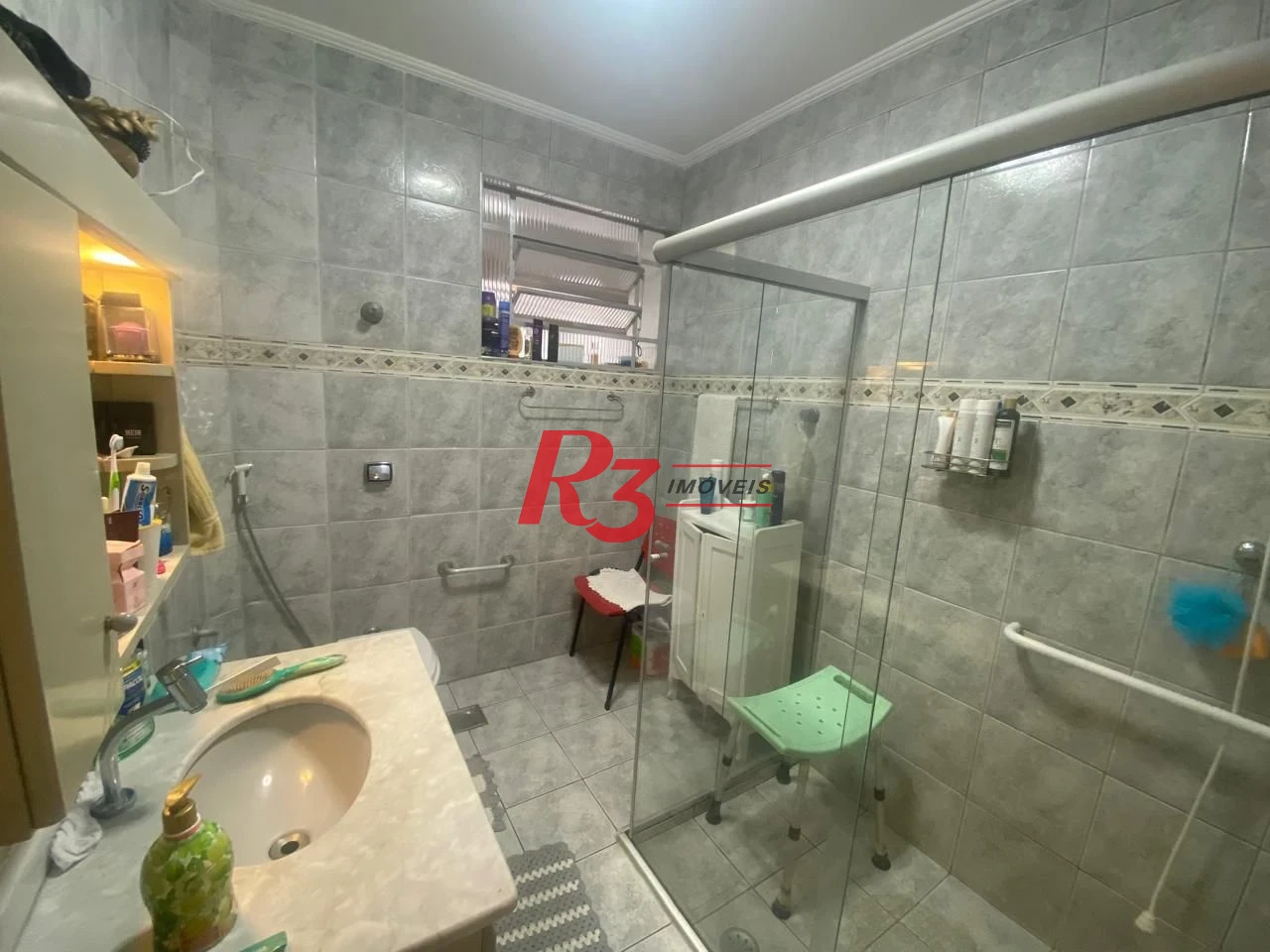 Apartamento com 2 dormitórios à venda, 98 m² por R$ 580.000,00 - Gonzaga - Santos/SP