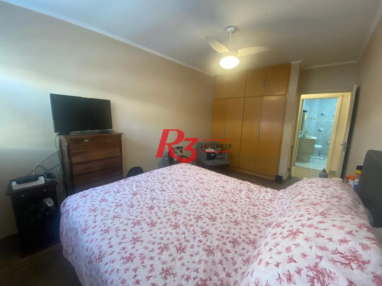 Apartamento com 2 dormitórios à venda, 98 m² por R$ 580.000,00 - Gonzaga - Santos/SP