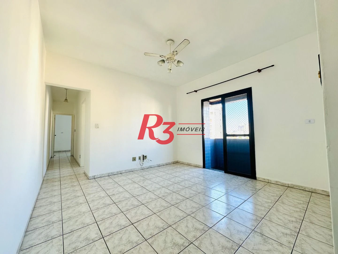 Apartamento com 2 dormitórios à venda, 62 m² por R$ 550.000,00 - Estuário - Santos/SP
