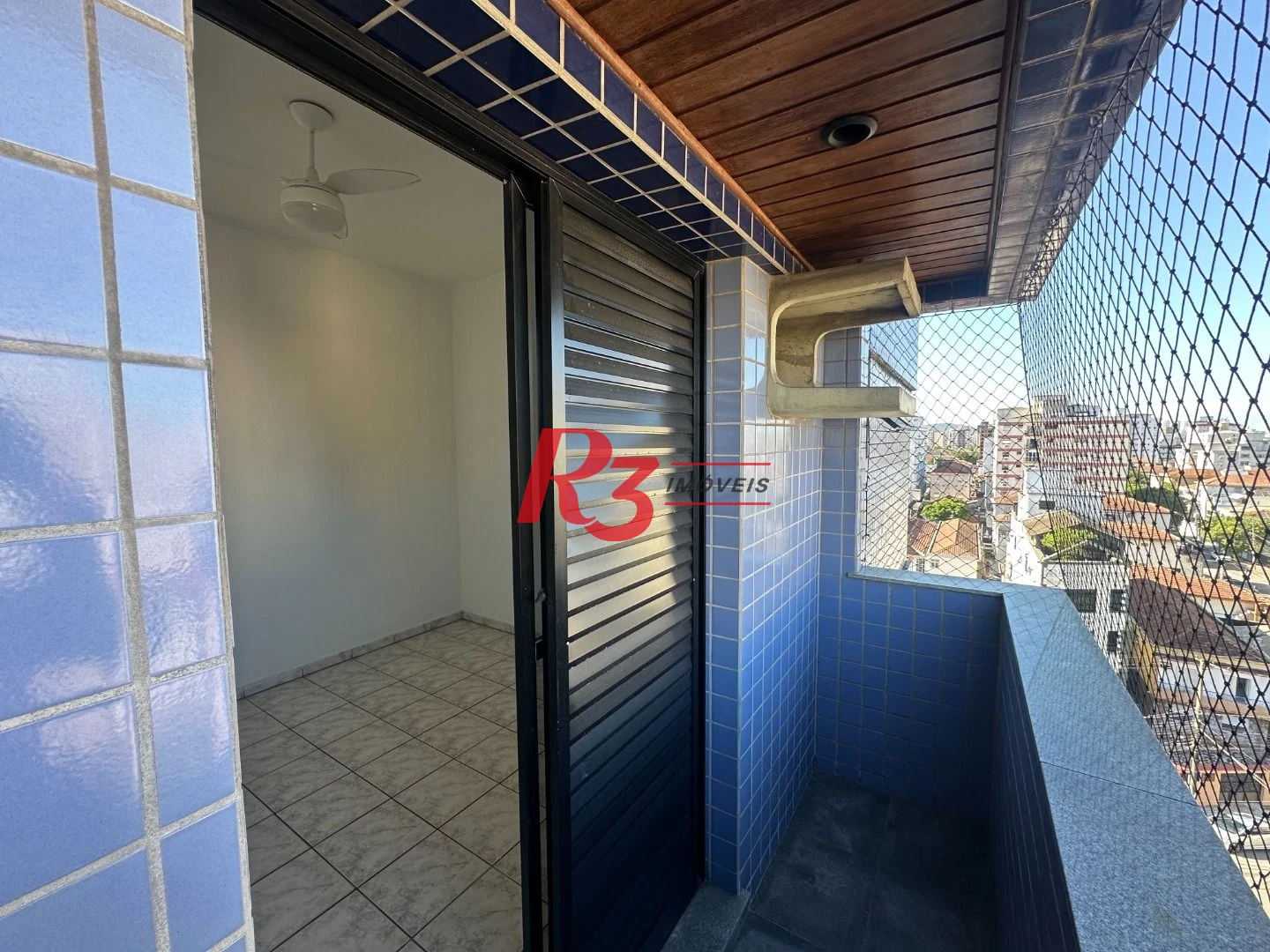 Apartamento com 2 dormitórios à venda, 62 m² por R$ 550.000,00 - Estuário - Santos/SP