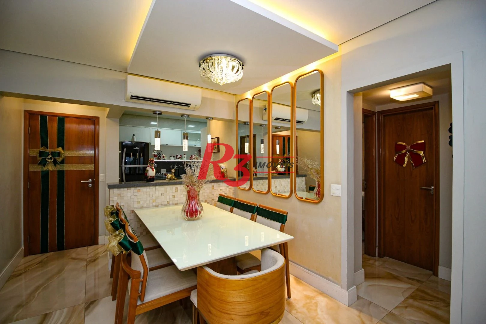 Apartamento com 2 dormitórios à venda, 84 m² por R$ 1.700.000,00 - Pompéia - Santos/SP