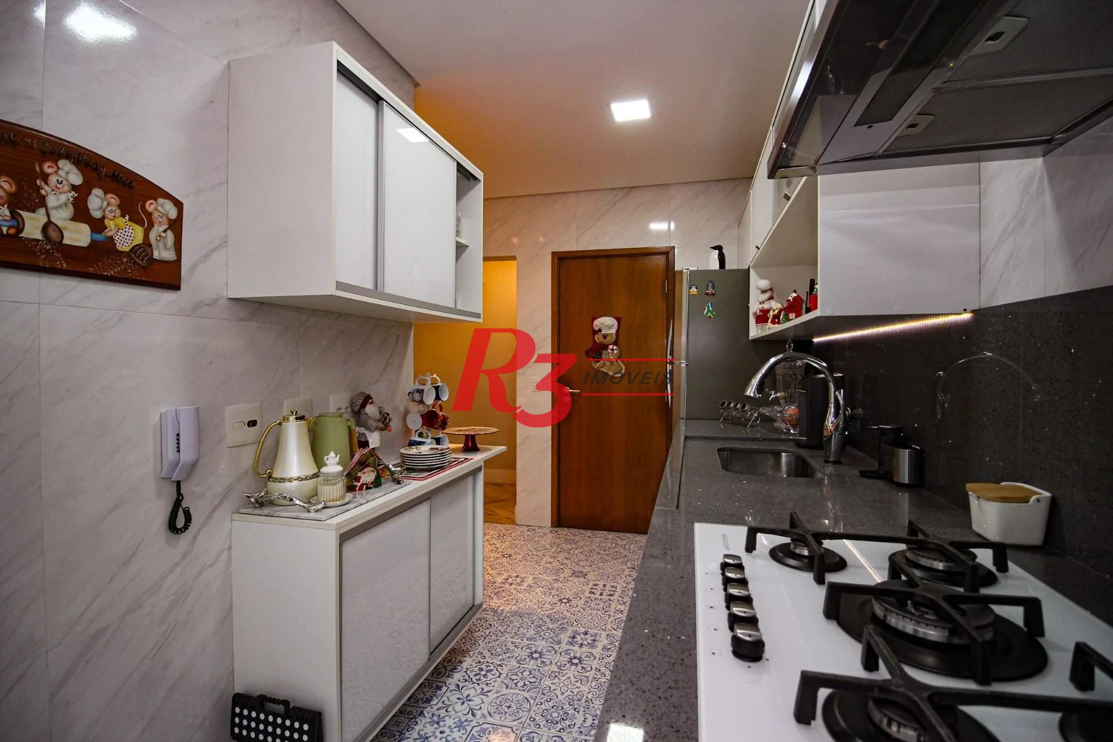 Apartamento com 2 dormitórios à venda, 84 m² por R$ 1.700.000,00 - Pompéia - Santos/SP