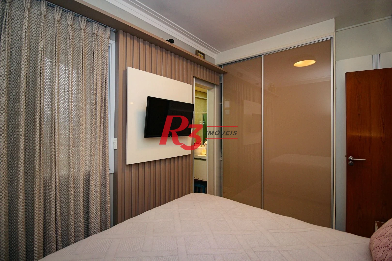 Apartamento com 2 dormitórios à venda, 84 m² por R$ 1.700.000,00 - Pompéia - Santos/SP