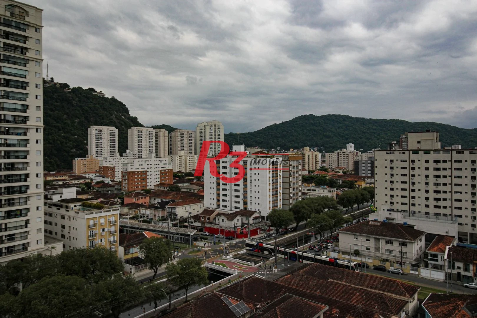Apartamento com 2 dormitórios à venda, 84 m² por R$ 1.700.000,00 - Pompéia - Santos/SP