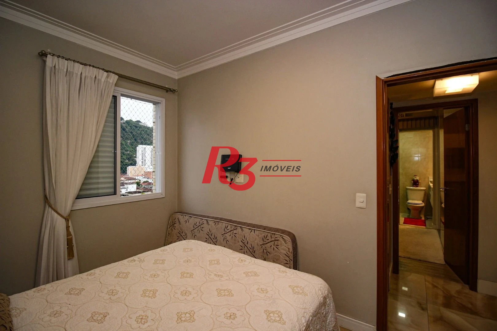 Apartamento com 2 dormitórios à venda, 84 m² por R$ 1.700.000,00 - Pompéia - Santos/SP