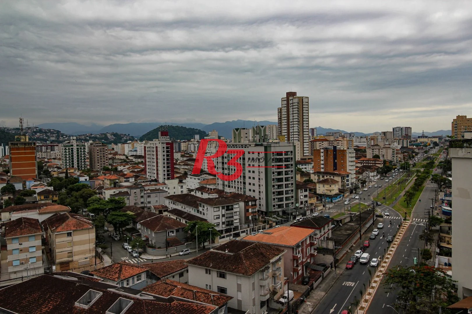 Apartamento com 2 dormitórios à venda, 84 m² por R$ 1.700.000,00 - Pompéia - Santos/SP