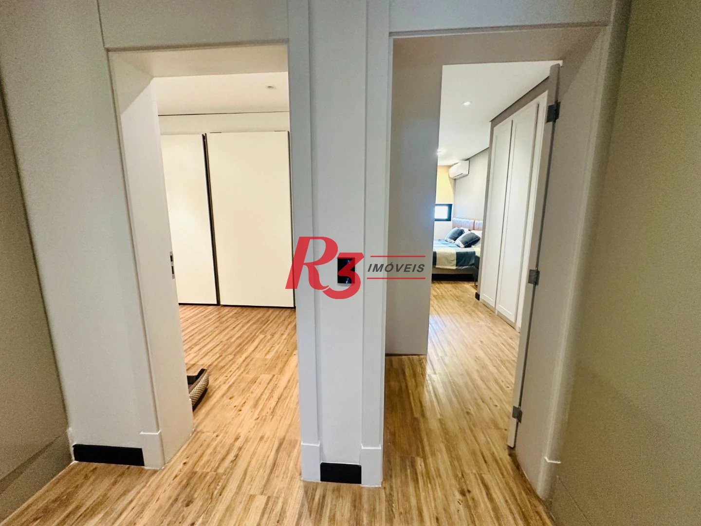 Cobertura com 4 suítes à venda na Vila Rica, 440 m² por R$ 8.000.000 - Santos/SP