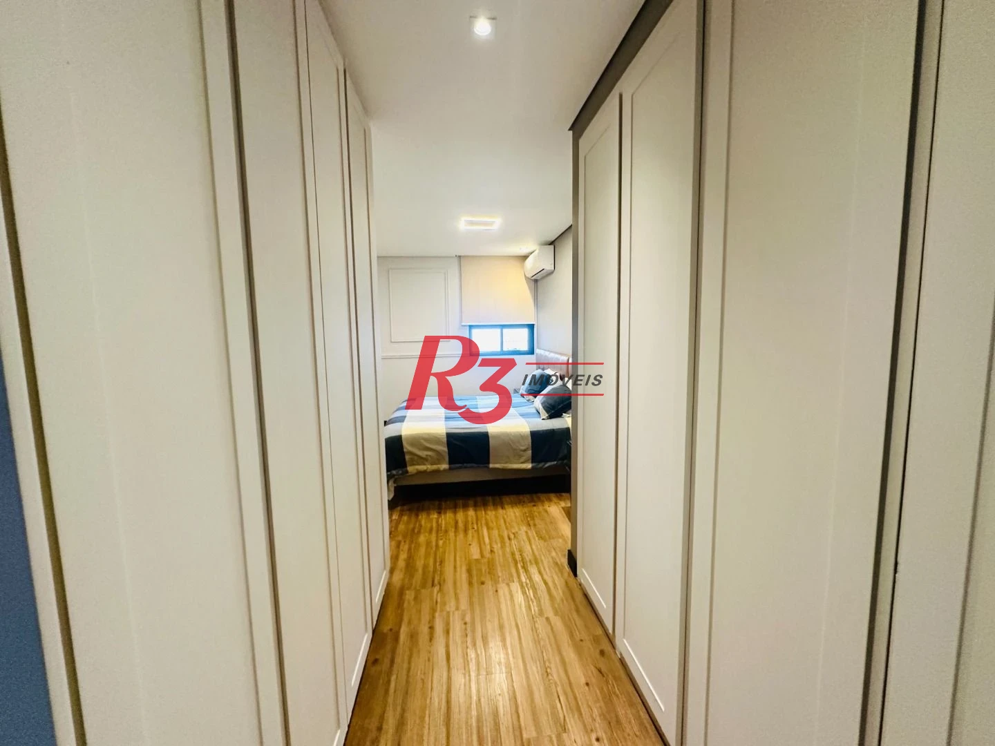 Cobertura com 4 suítes à venda na Vila Rica, 440 m² por R$ 8.000.000 - Santos/SP