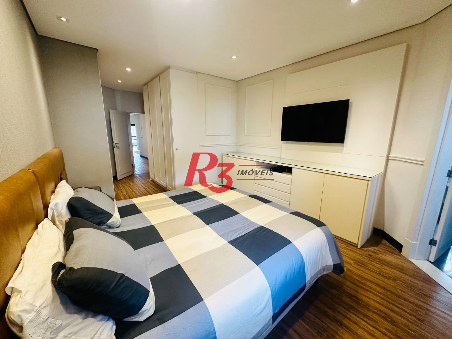 Cobertura com 4 suítes à venda na Vila Rica, 440 m² por R$ 8.000.000 - Santos/SP
