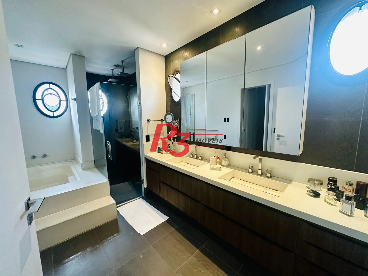 Cobertura com 4 suítes à venda na Vila Rica, 440 m² por R$ 8.000.000 - Santos/SP