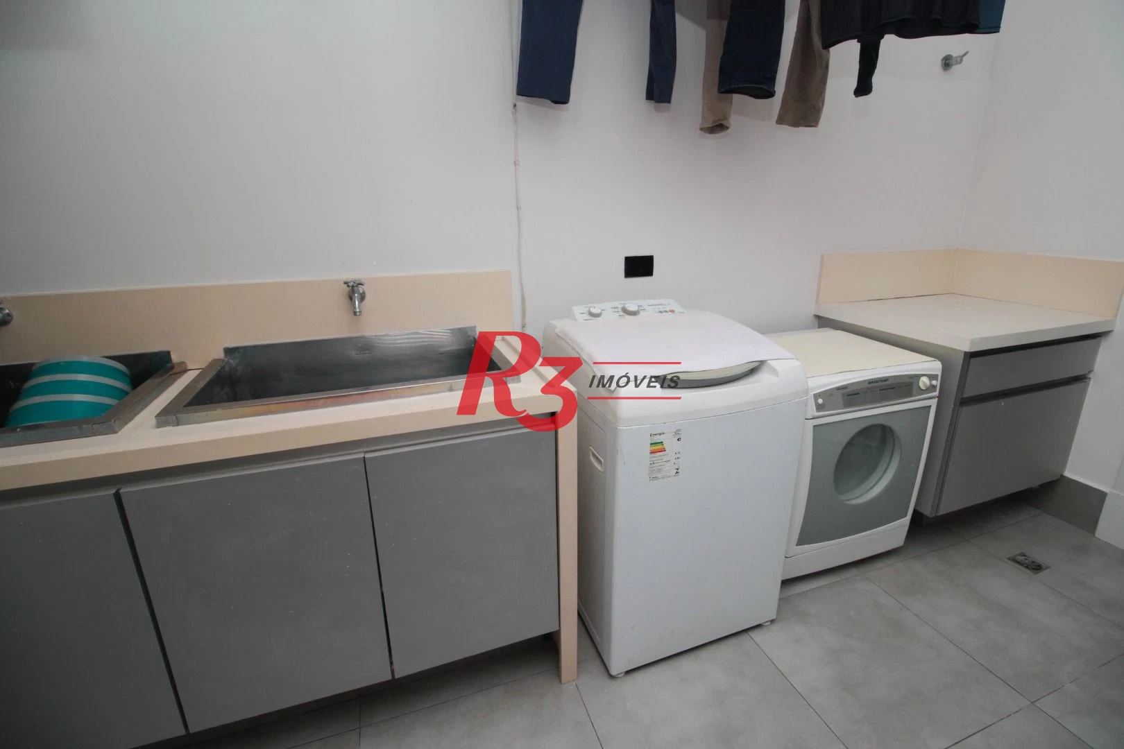 Cobertura com 4 suítes à venda na Vila Rica, 440 m² por R$ 8.000.000 - Santos/SP