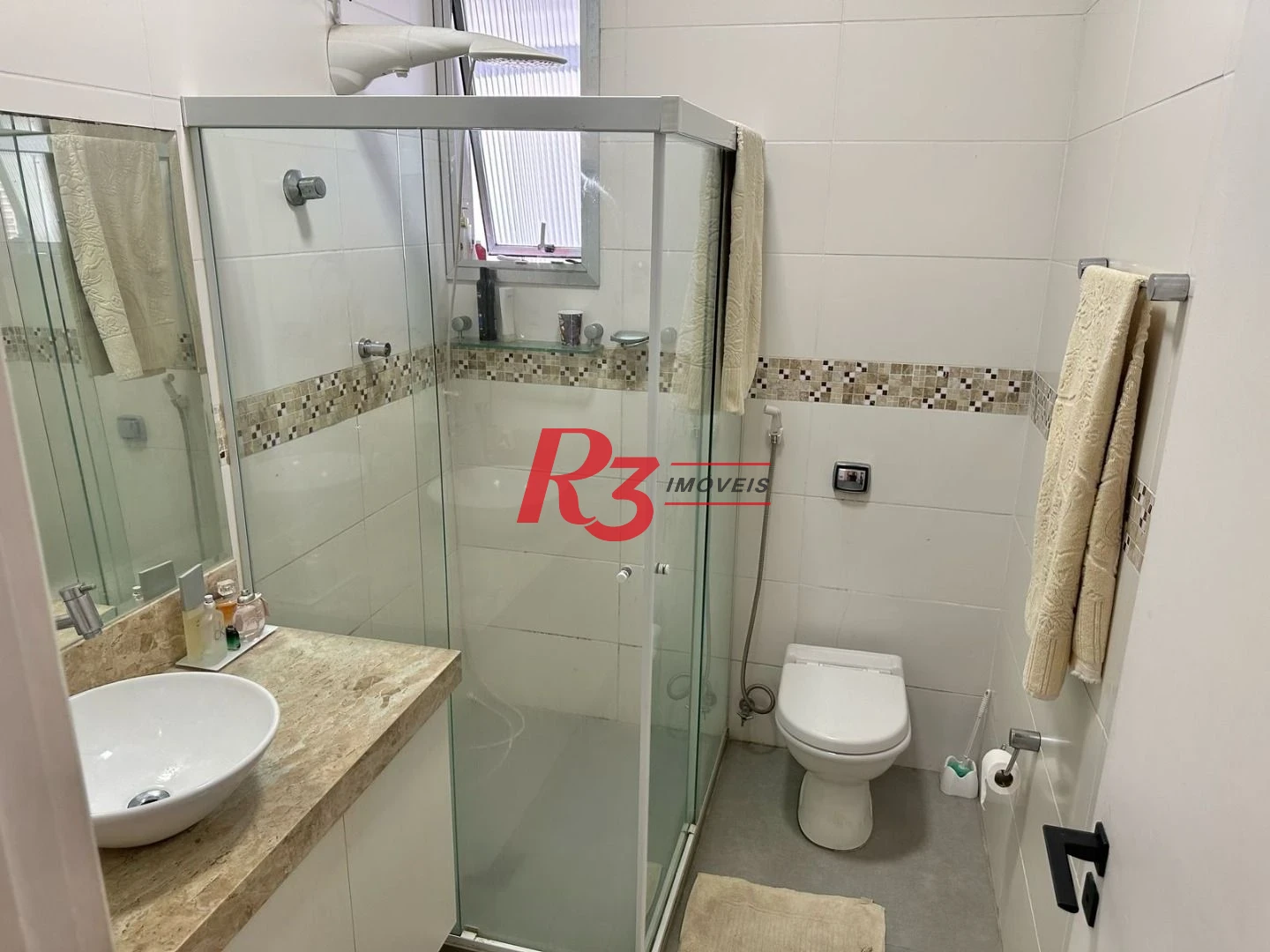 Casa com 3 dormitórios à venda, 100 m² por R$ 600.000,00 - Embaré - Santos/SP