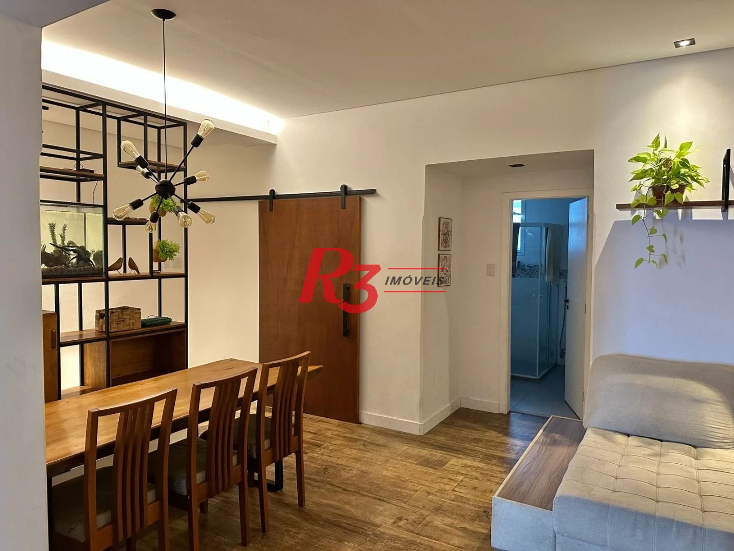 Casa com 3 dormitórios à venda, 100 m² por R$ 600.000,00 - Embaré - Santos/SP