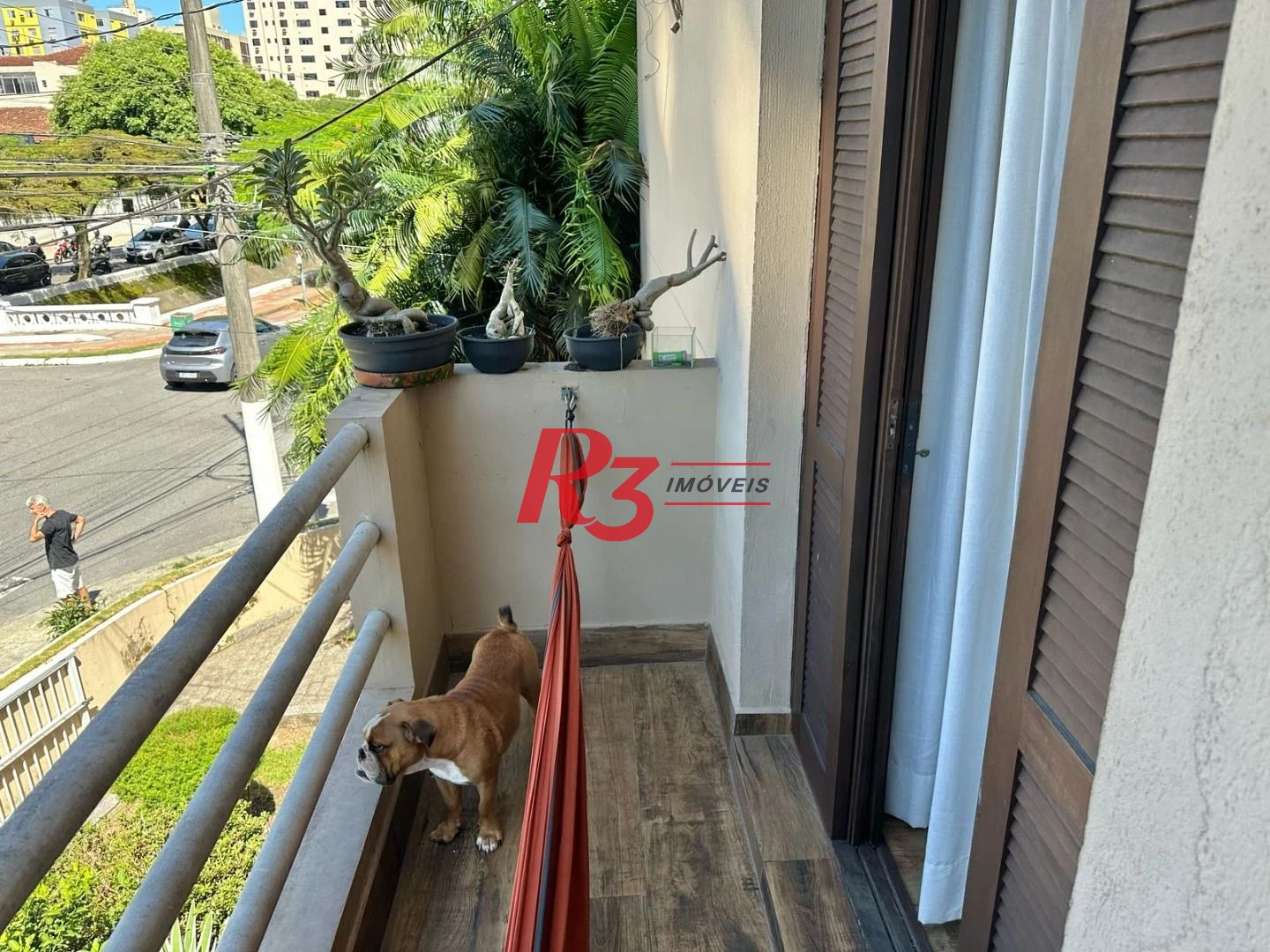 Casa com 3 dormitórios à venda, 100 m² por R$ 600.000,00 - Embaré - Santos/SP