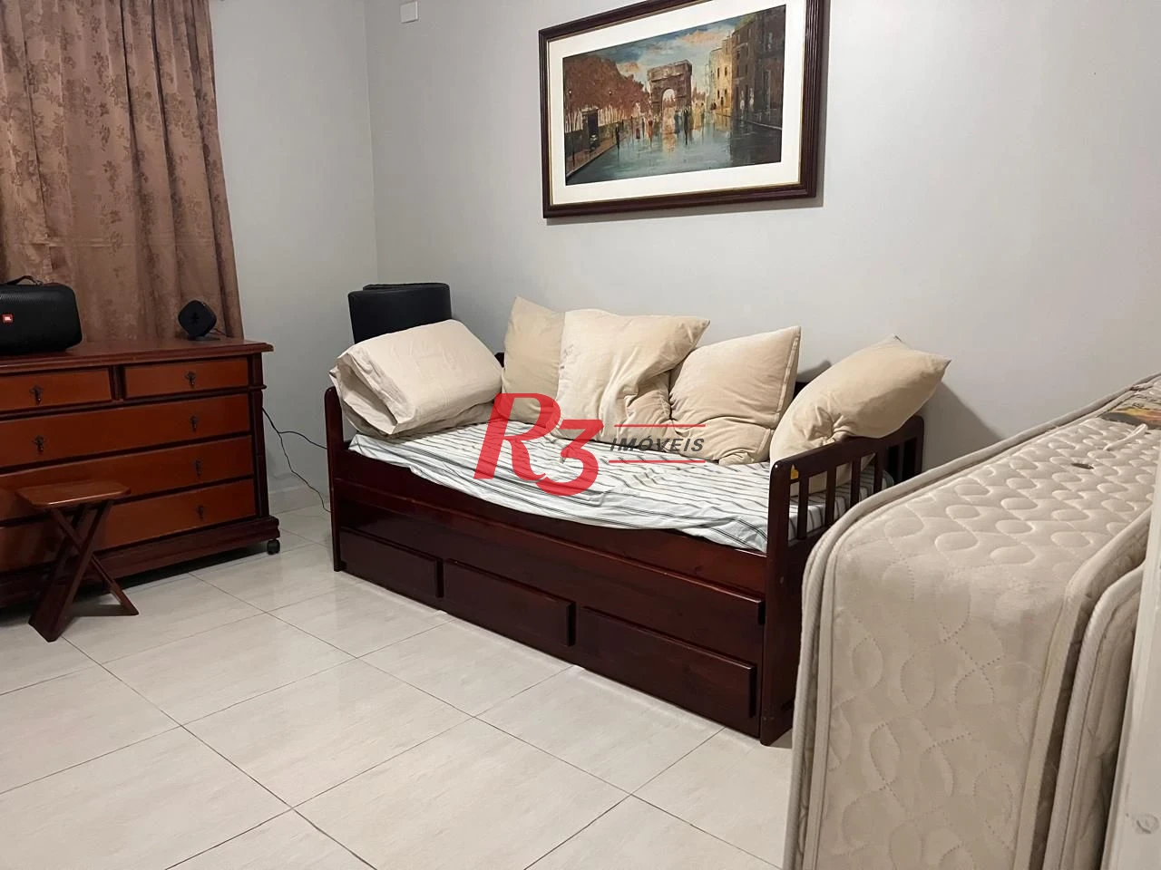 Apartamento com 3 dormitórios à venda, 117 m² por R$ 690.000,00 - Gonzaga - Santos/SP