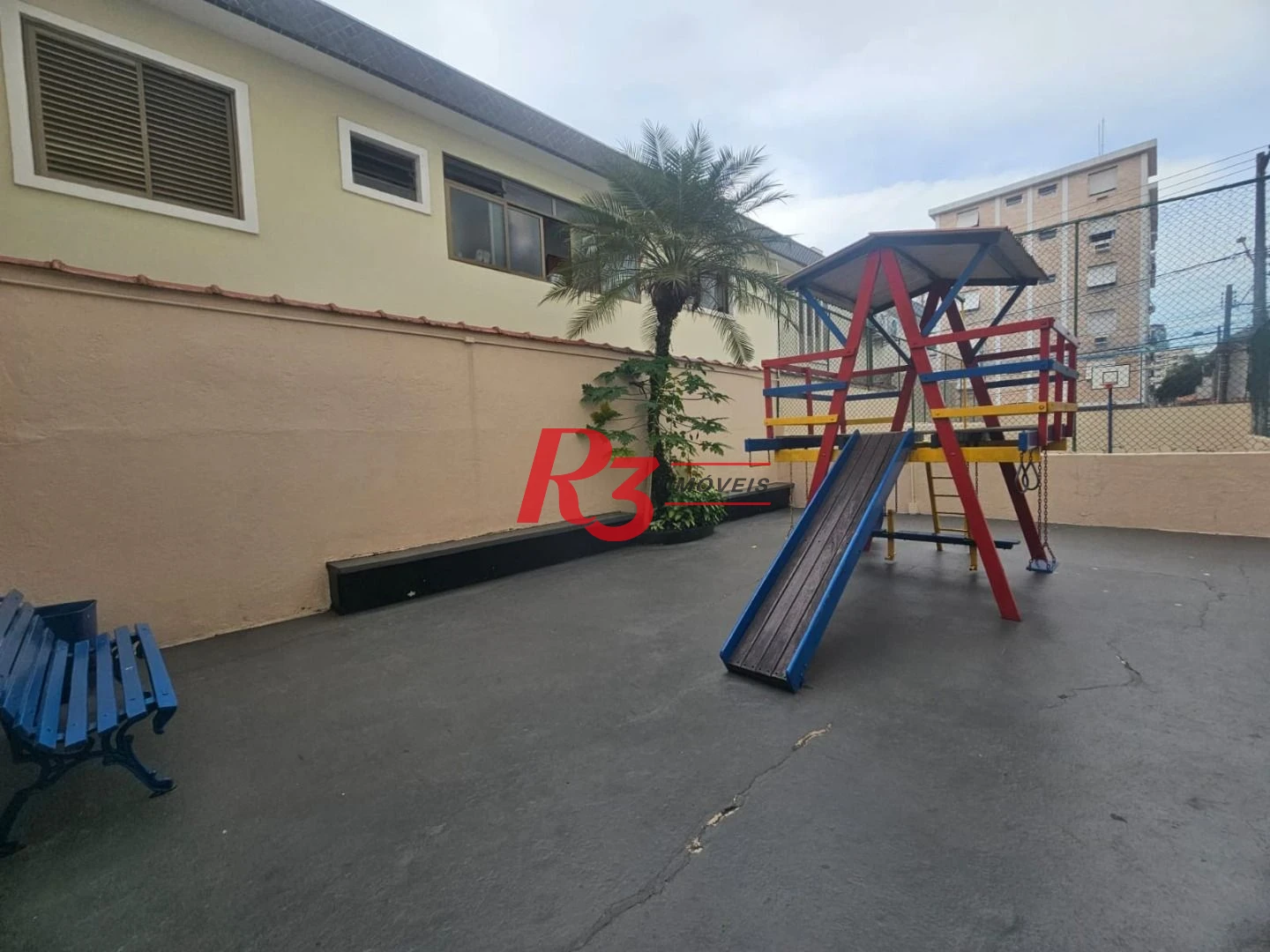 Apartamento á venda 2 dormitórios 1Vg Lazer  Campo Grande