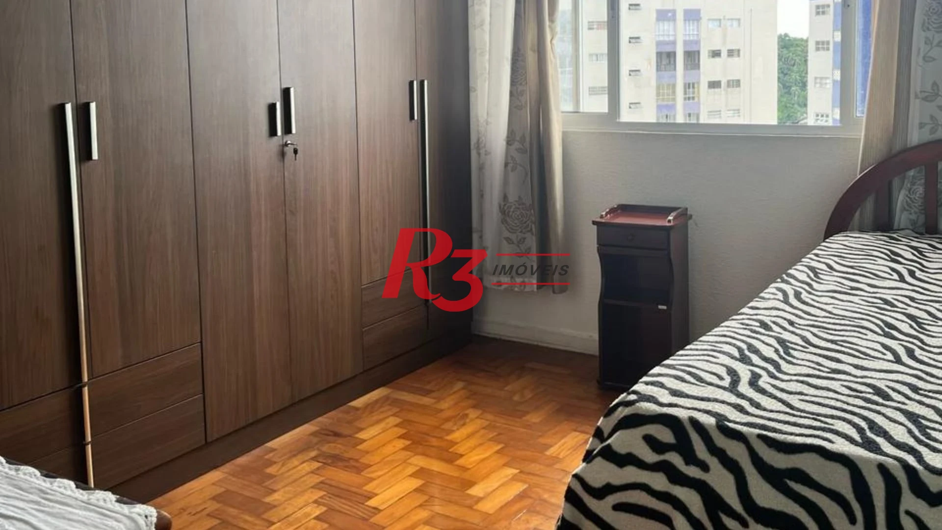 Apartamento com 1 dormitório à venda, 60 m² por R$ 310.000,00 - Pompéia - Santos/SP