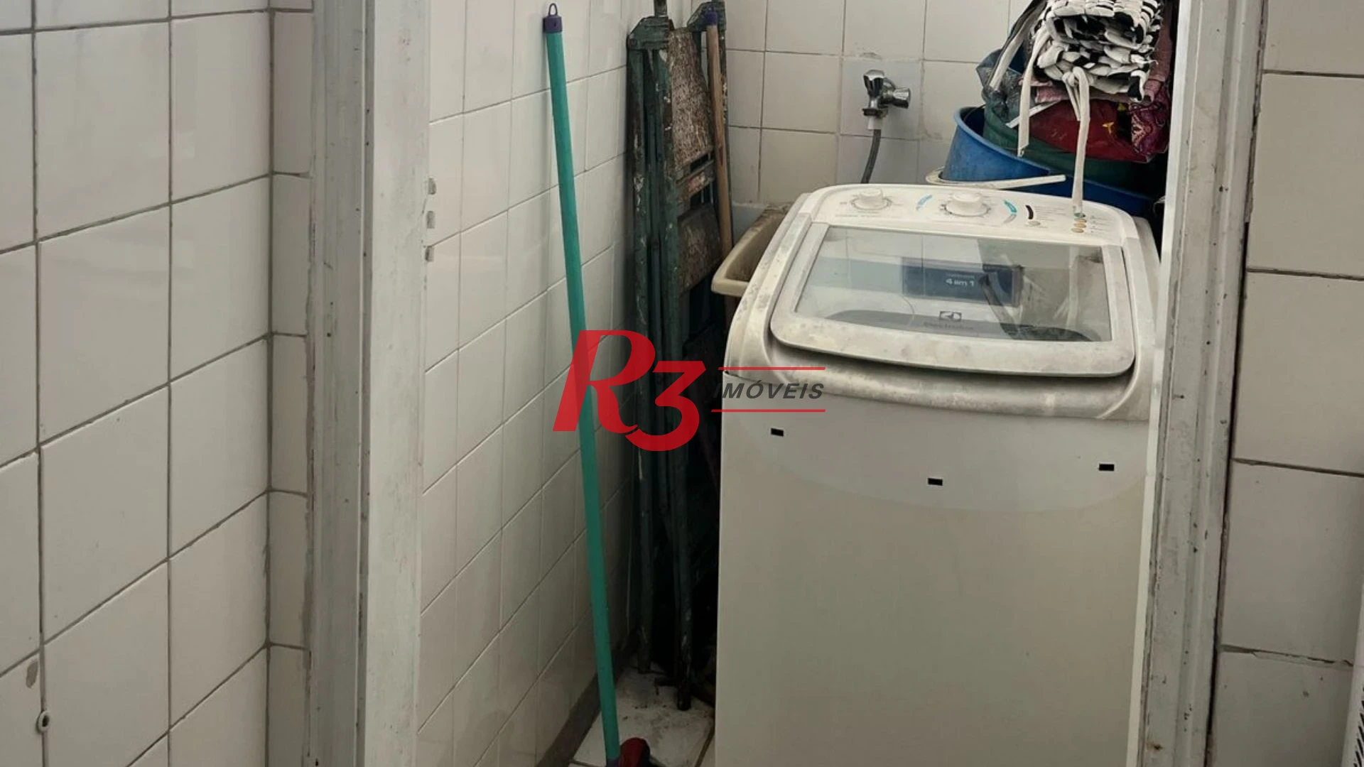 Apartamento com 1 dormitório à venda, 60 m² por R$ 310.000,00 - Pompéia - Santos/SP