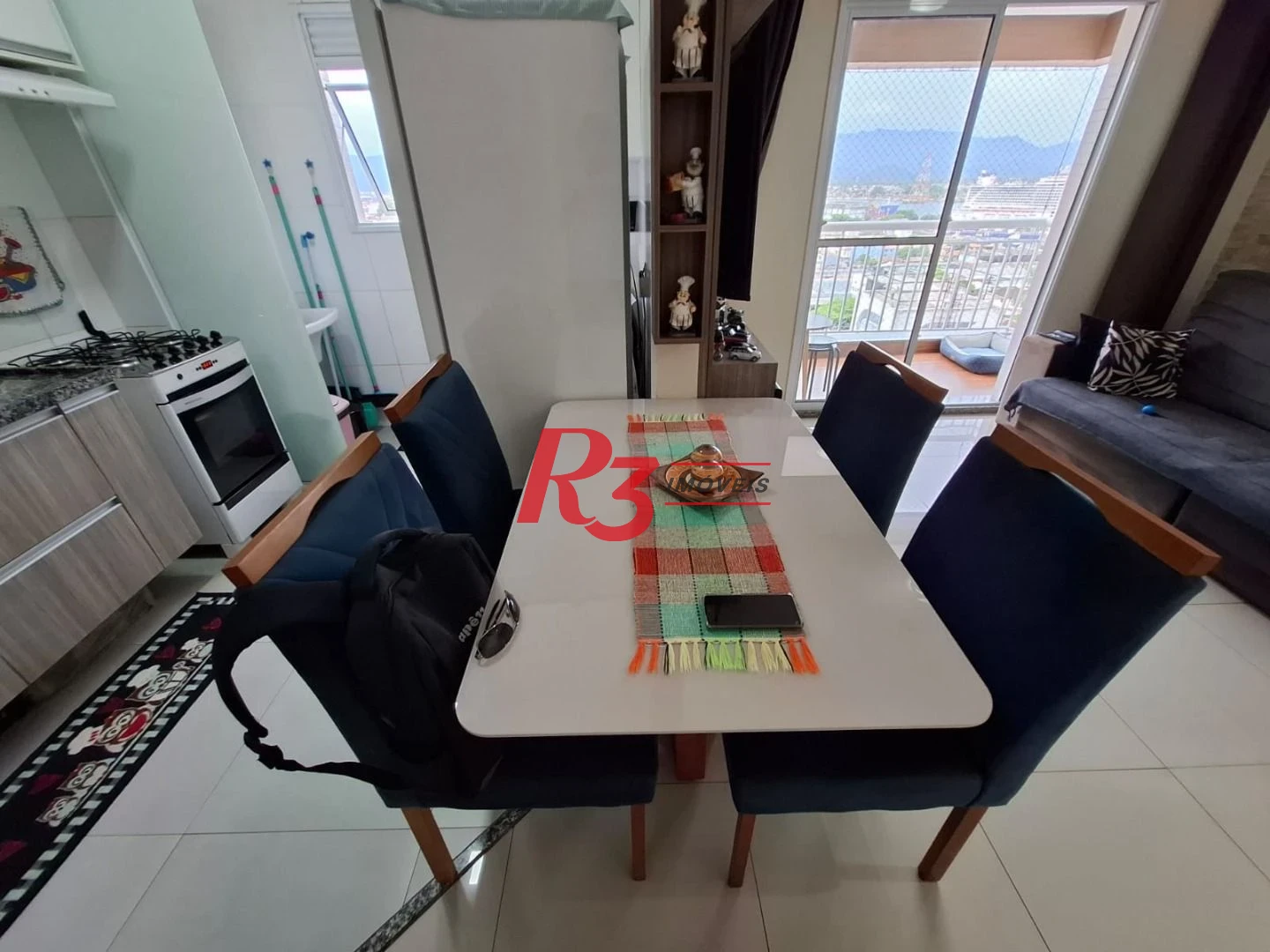 Apartamento com 2 dormitórios à venda, 64 m² por R$ 640.000,00 - Estuário - Santos/SP