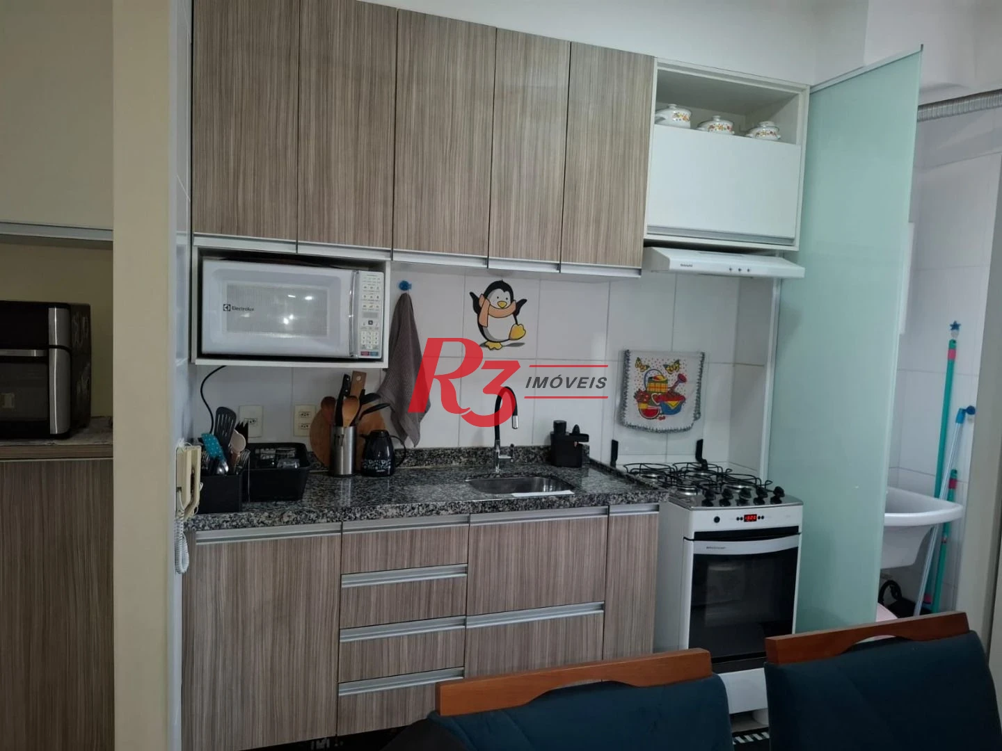 Apartamento com 2 dormitórios à venda, 64 m² por R$ 640.000,00 - Estuário - Santos/SP