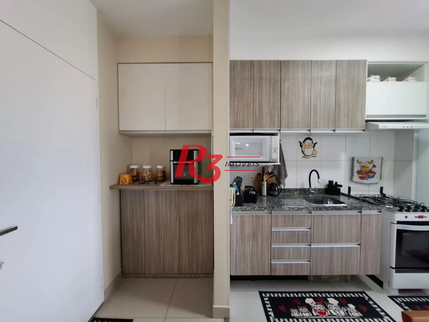 Apartamento com 2 dormitórios à venda, 64 m² por R$ 640.000,00 - Estuário - Santos/SP