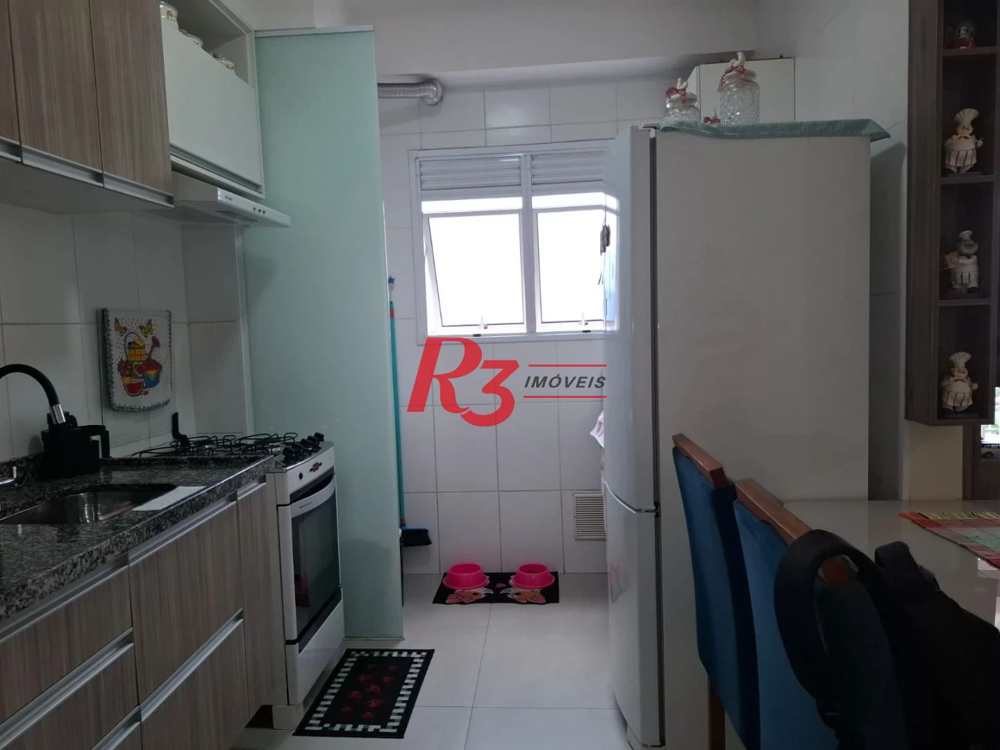Apartamento com 2 dormitórios à venda, 64 m² por R$ 640.000,00 - Estuário - Santos/SP