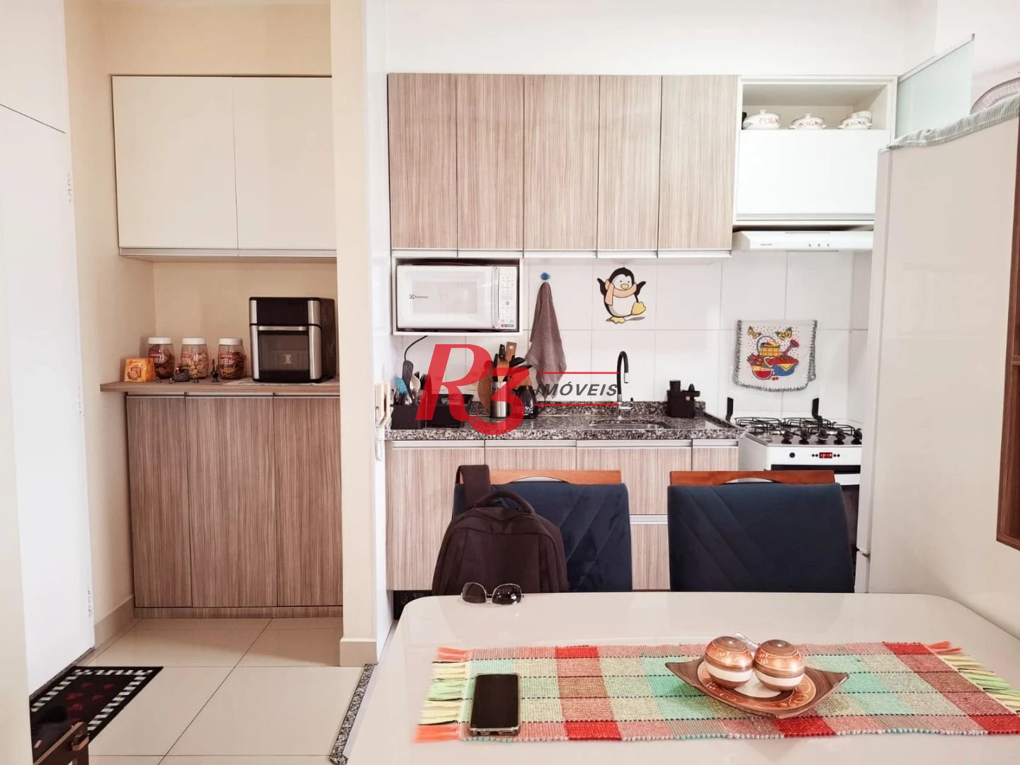 Apartamento com 2 dormitórios à venda, 64 m² por R$ 640.000,00 - Estuário - Santos/SP