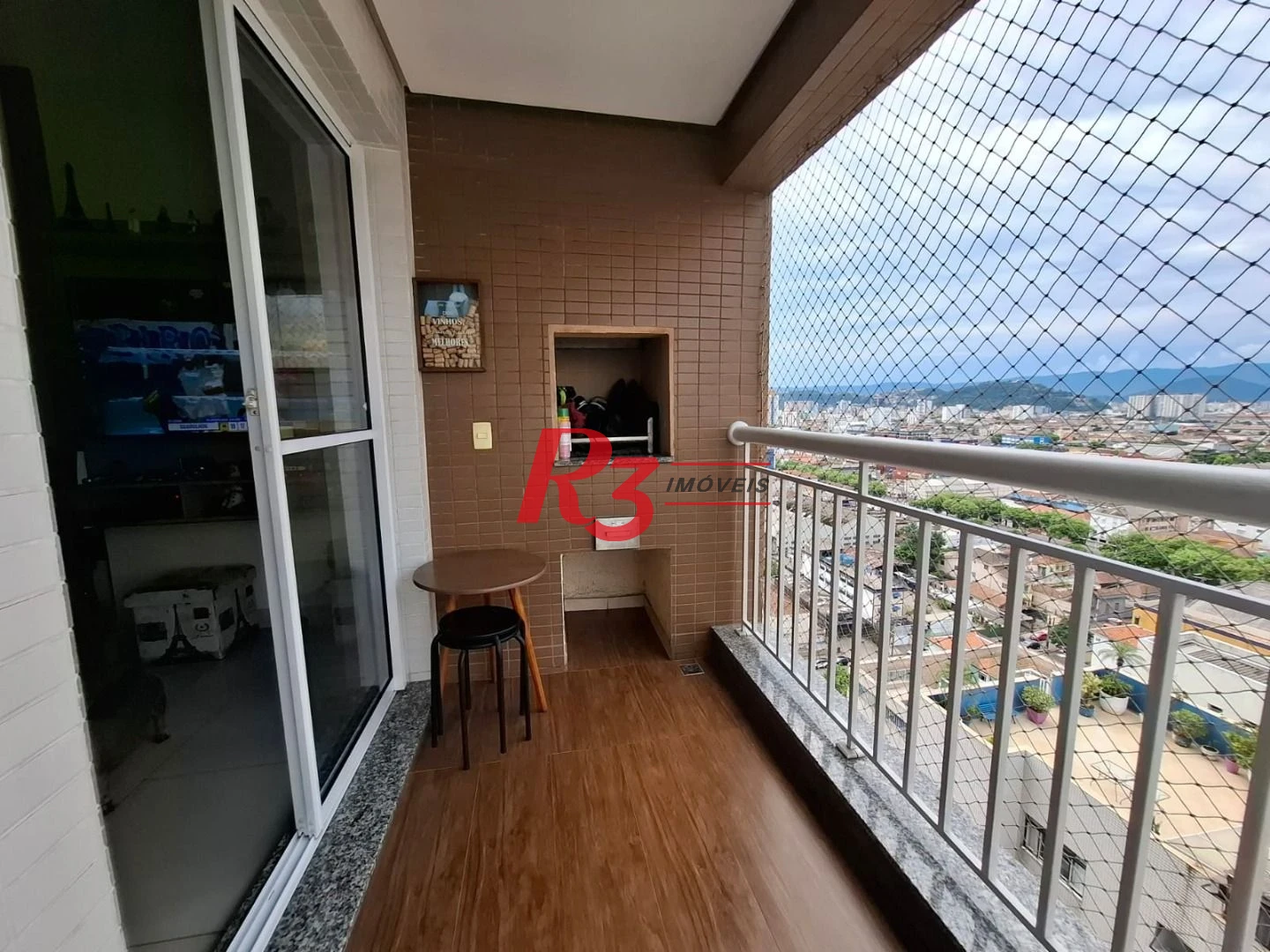 Apartamento com 2 dormitórios à venda, 64 m² por R$ 640.000,00 - Estuário - Santos/SP