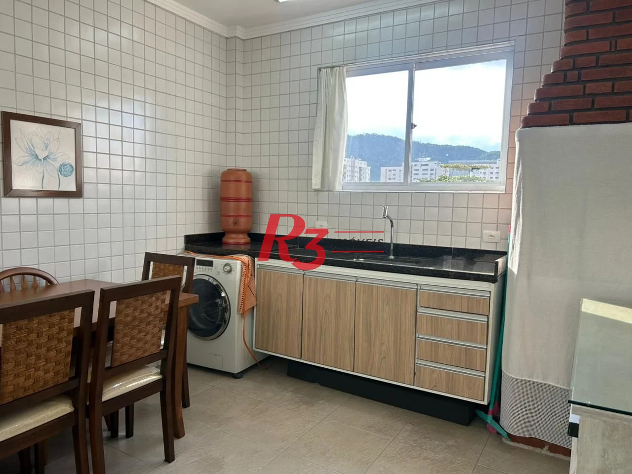 CASA 3 DORMITÓRIOS EM SANTOS
