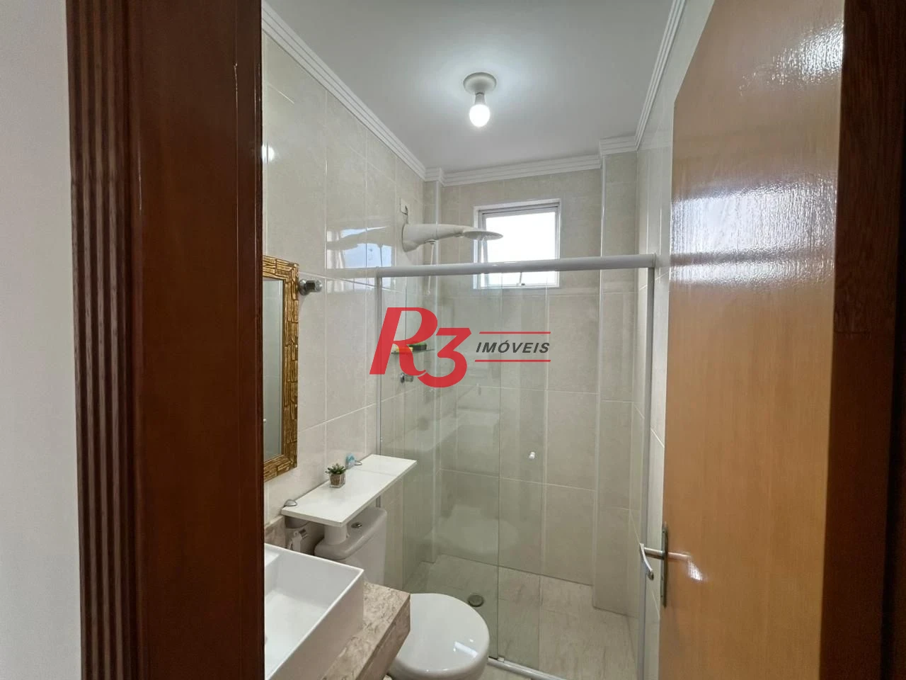 CASA 3 DORMITÓRIOS EM SANTOS