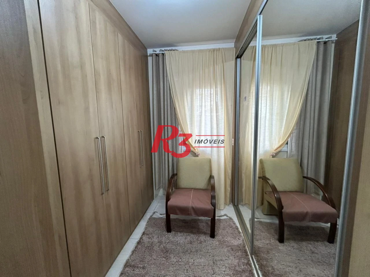 CASA 3 DORMITÓRIOS EM SANTOS