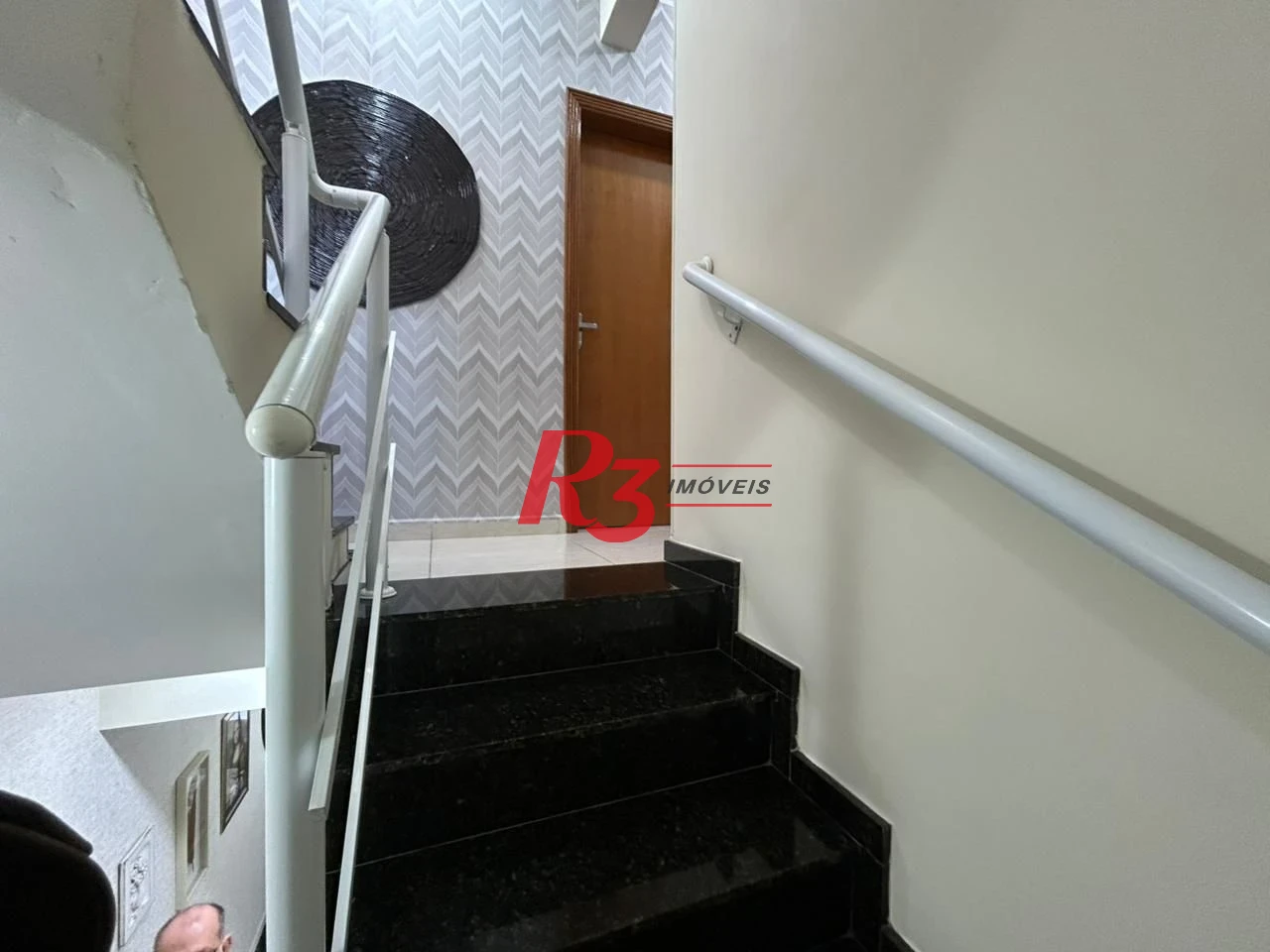 CASA 3 DORMITÓRIOS EM SANTOS