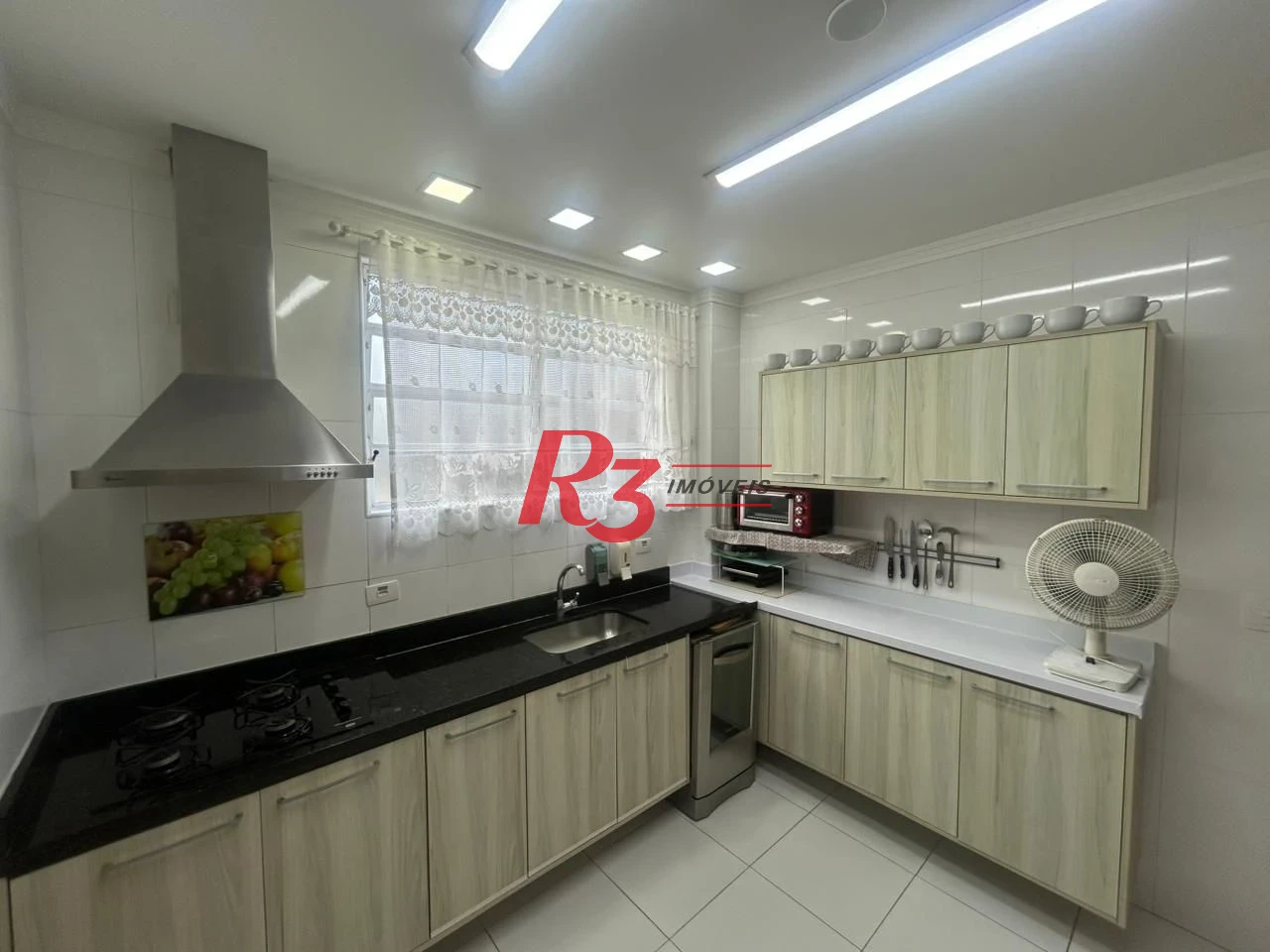 CASA 3 DORMITÓRIOS EM SANTOS