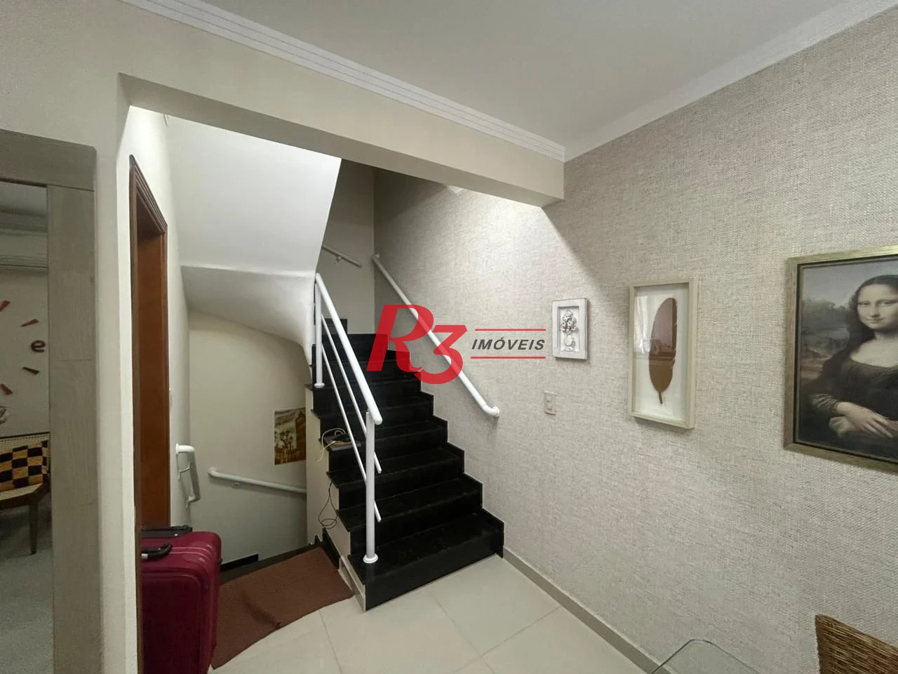 CASA 3 DORMITÓRIOS EM SANTOS