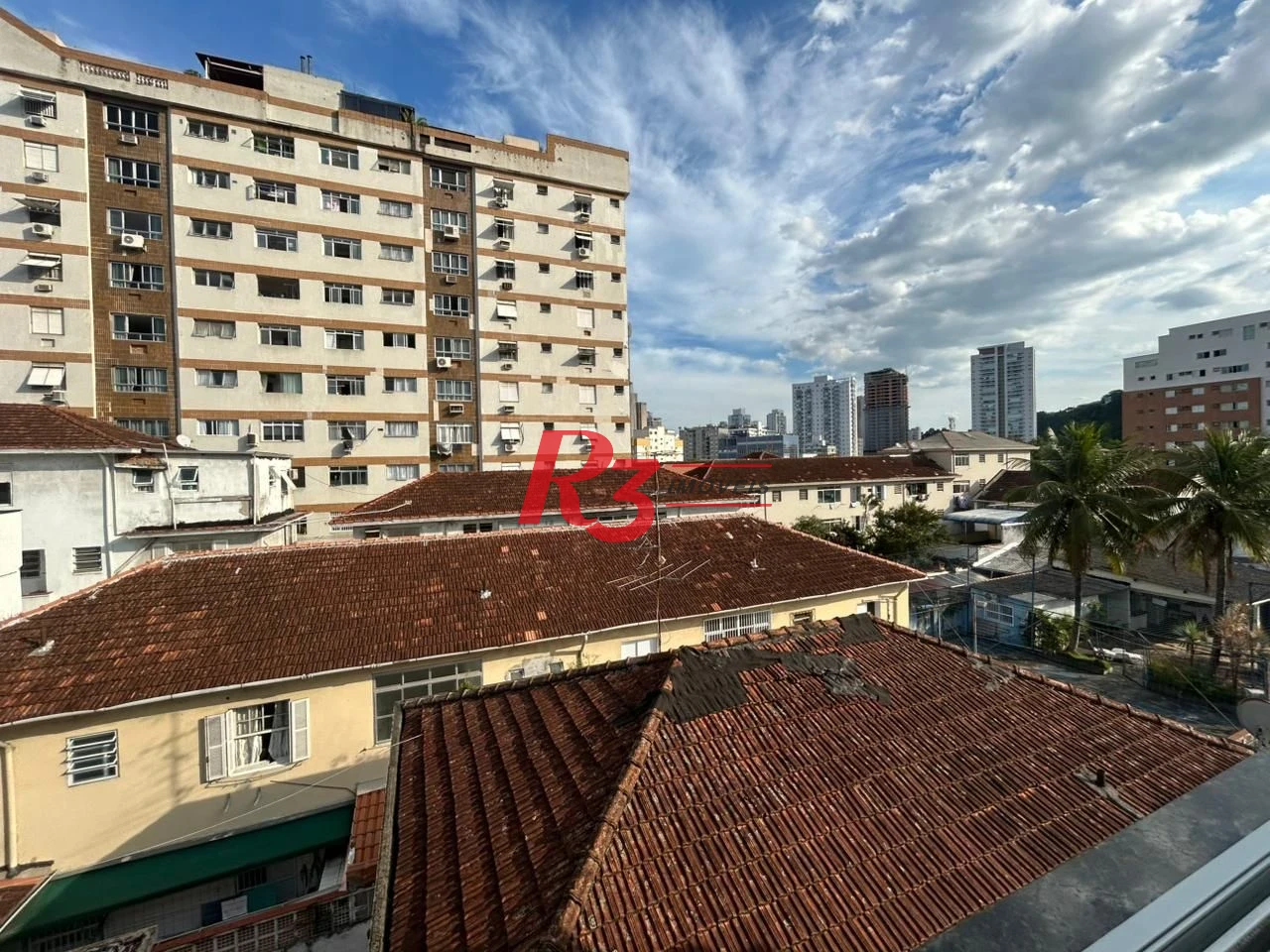CASA 3 DORMITÓRIOS EM SANTOS