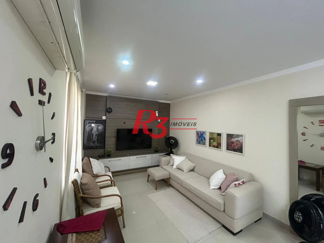 CASA 3 DORMITÓRIOS EM SANTOS