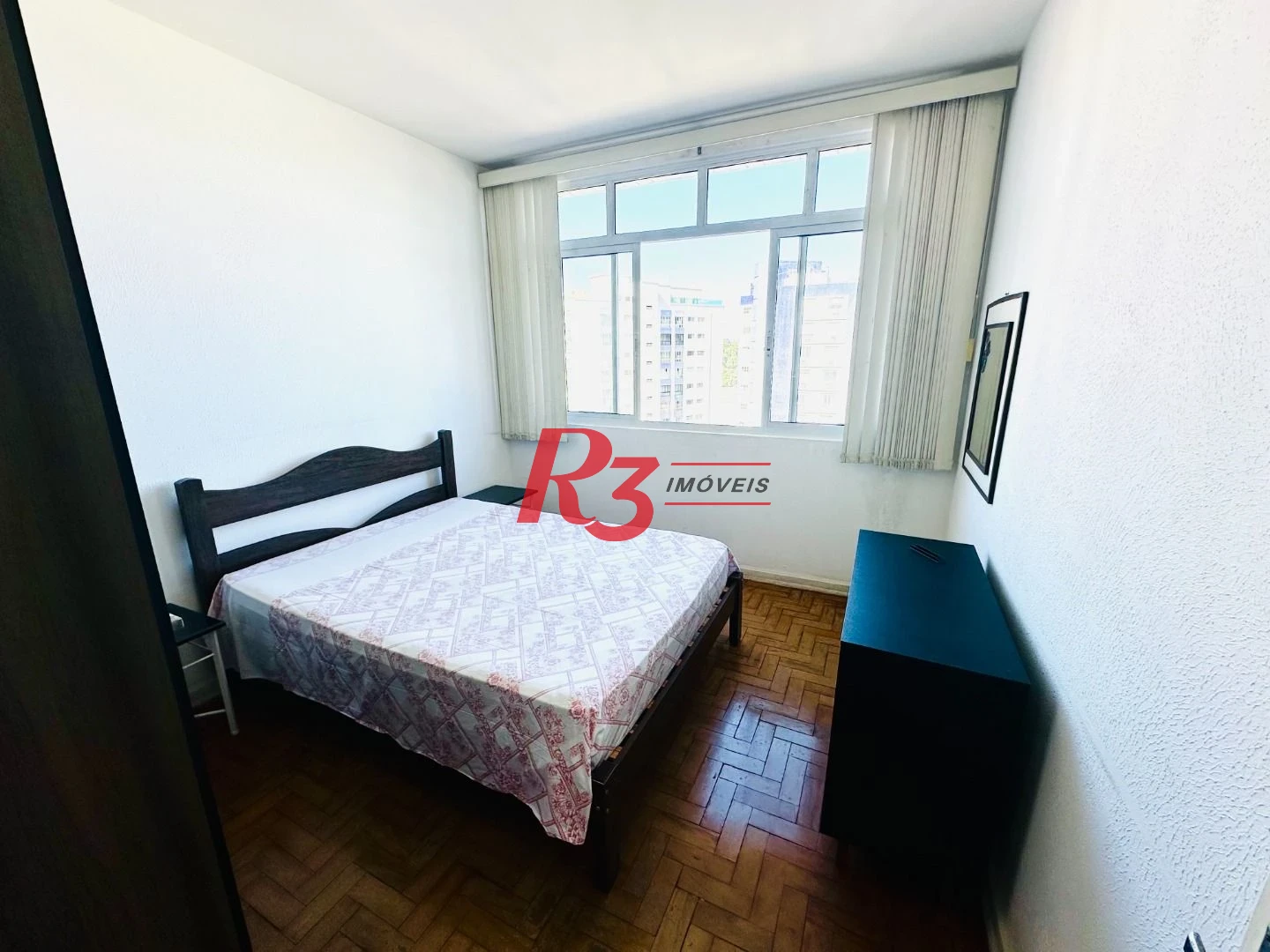 Apartamento com 1 dormitório para alugar, 44 m² por R$ 3.000,02/mês - Pompéia - Santos/SP