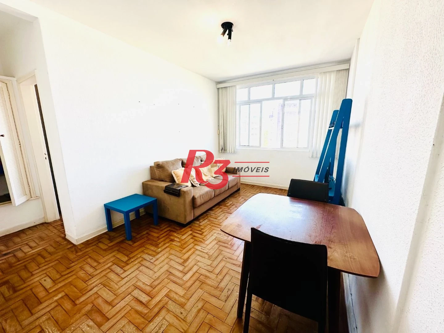 Apartamento com 1 dormitório para alugar, 44 m² por R$ 3.000,02/mês - Pompéia - Santos/SP