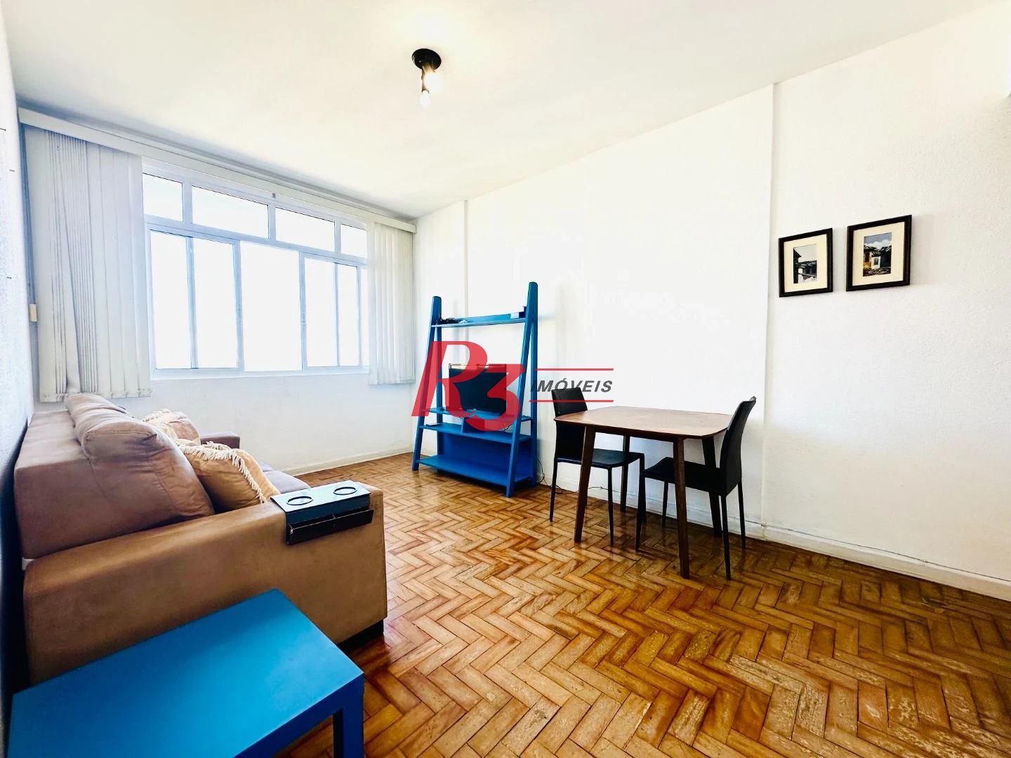 Apartamento com 1 dormitório para alugar, 44 m² por R$ 3.000,02/mês - Pompéia - Santos/SP