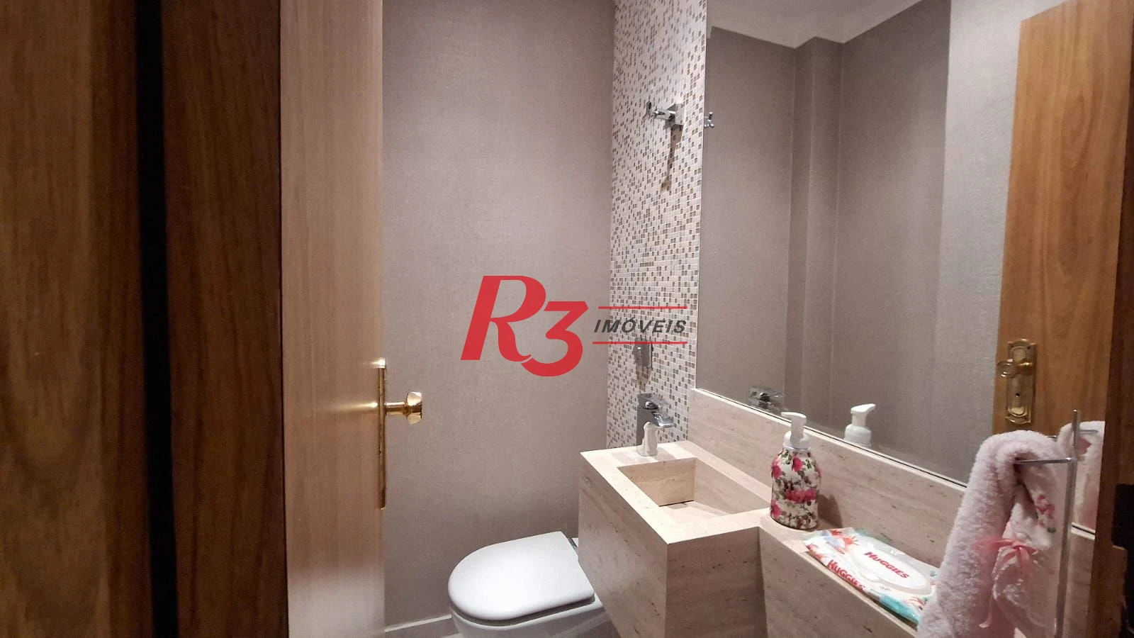 Apartamento com 3 dormitórios à venda, 150 m² por R$ 1.280.000,00 - Gonzaga - Santos/SP