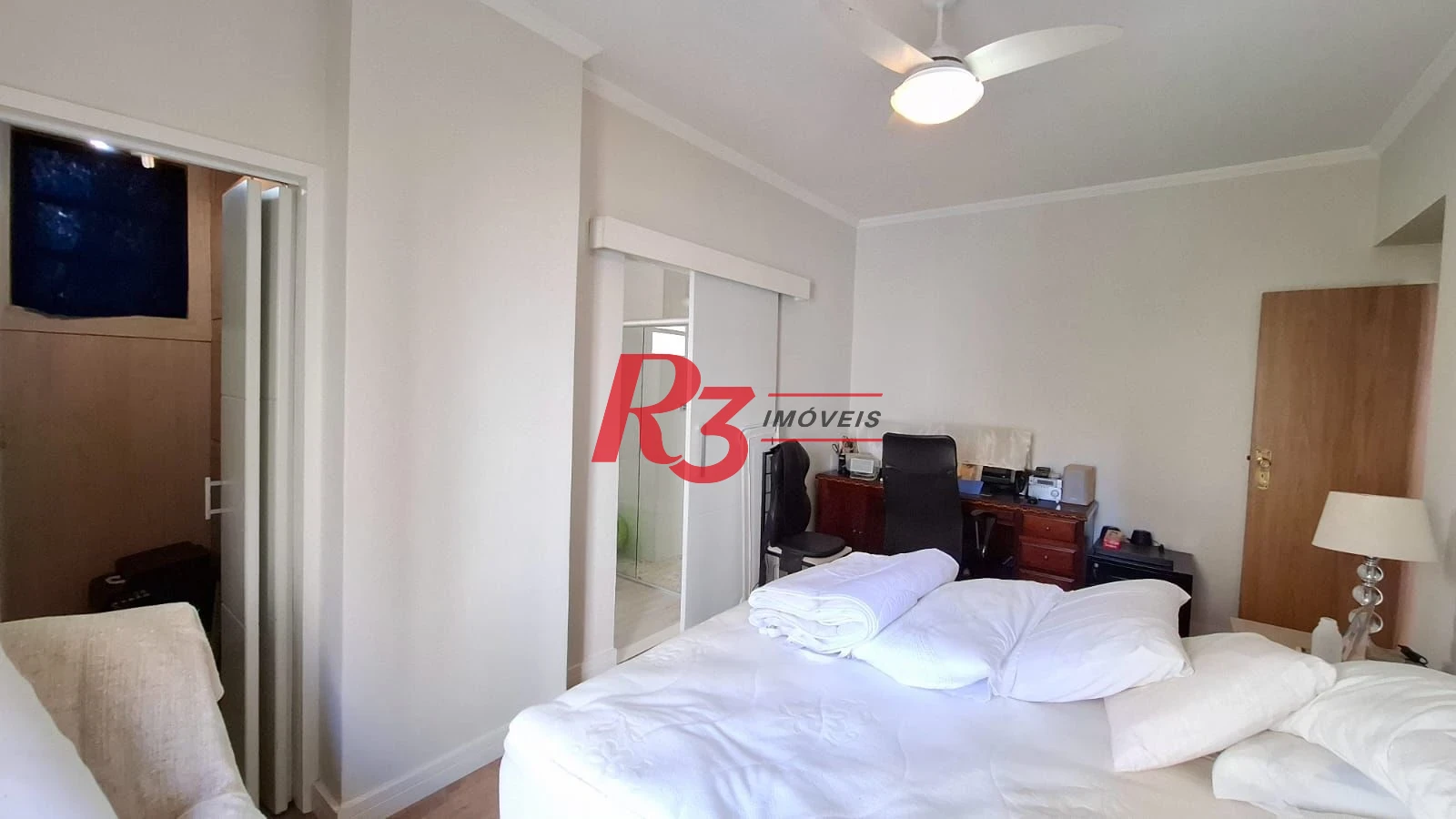 Apartamento com 3 dormitórios à venda, 150 m² por R$ 1.280.000,00 - Gonzaga - Santos/SP