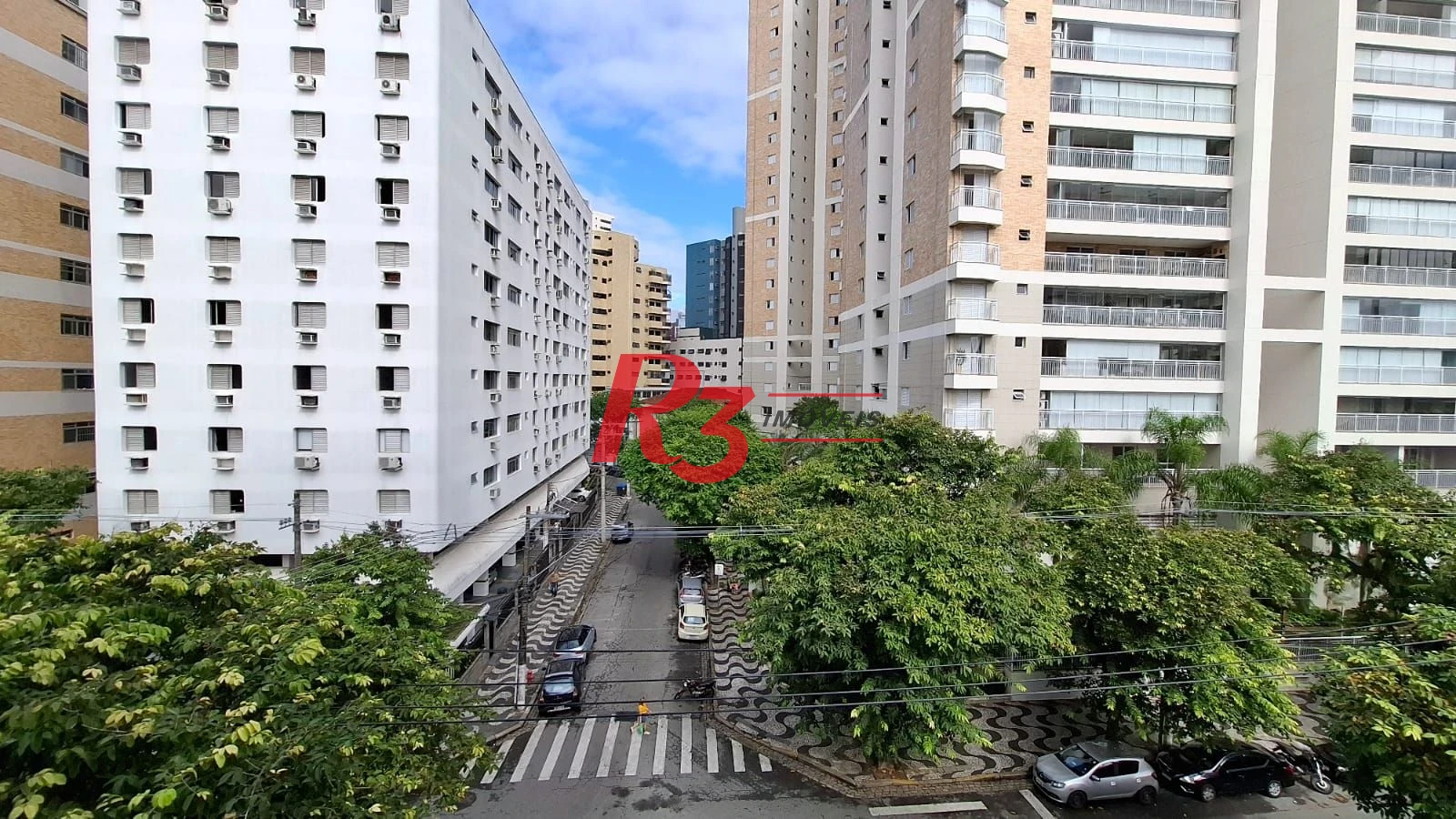 Apartamento com 3 dormitórios à venda, 150 m² por R$ 1.280.000,00 - Gonzaga - Santos/SP